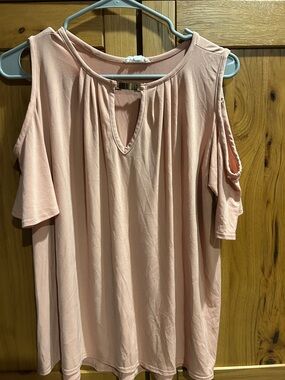 Women's Cold-Shoulder Blouse - Blush Pink